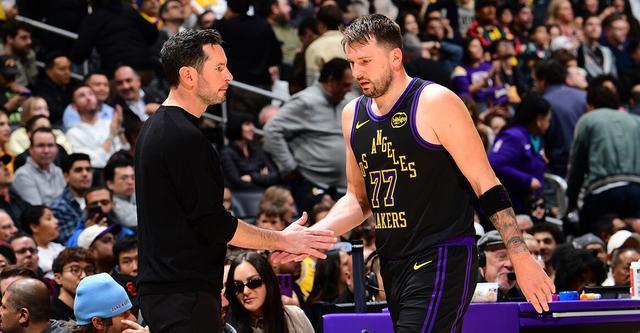 od官网信誉好-雷迪克：东契奇就像一台全速运转的引擎 热衷在场上创造机会